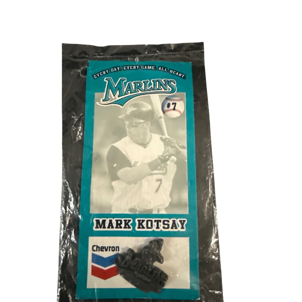 Florida Marlins‎ Pin Button One Size MLB Baseball Mark Kotsay Chevron Green